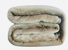 Load image into Gallery viewer, 220cm x 240cm Double Sided Mink Soft Blanket
