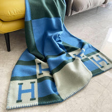 Load image into Gallery viewer, Luxury Soft Cashmere/Wool Shawl Blanket- 130cm x 180cm