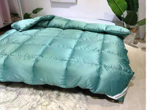 95% Goose Down Coloured Comforter
