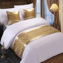 Load image into Gallery viewer, Floral Gold/Silver Jacquard Quilt Cover