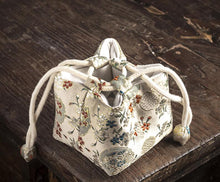 Load image into Gallery viewer, Chinese Style Retro Tea Set Storage Hand Bag