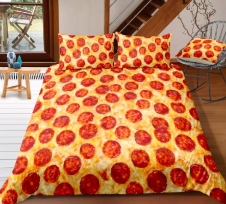 Pepperoni Pizza Quilt Cover Set