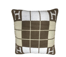 Load image into Gallery viewer, Wool &amp; Cashmere Knitted Soft Cover Pillowcases