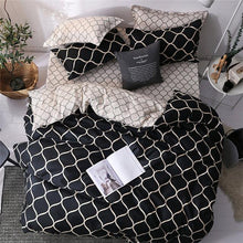 Load image into Gallery viewer, New Arrival Classical Quilt Cover Set