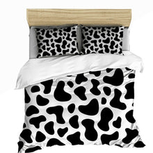 Load image into Gallery viewer, Black and White Cow Pattern Quilt Cover Set