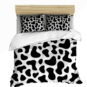 Black and White Cow Pattern Quilt Cover Set