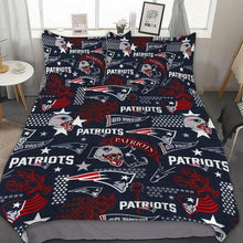 Load image into Gallery viewer, Patriot Football Team Quilt Cover Set