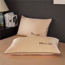 Load image into Gallery viewer, 100%  Mulberry Silk Embroidery Pillowcase
