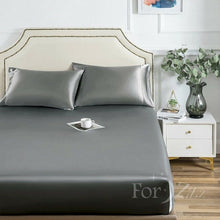 Load image into Gallery viewer, 1800TC Silk Satin 3pcs Bottom Fitted Sheet Set